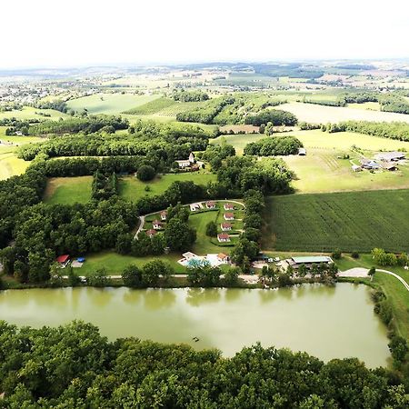 Lac De 캔컨 외부 사진