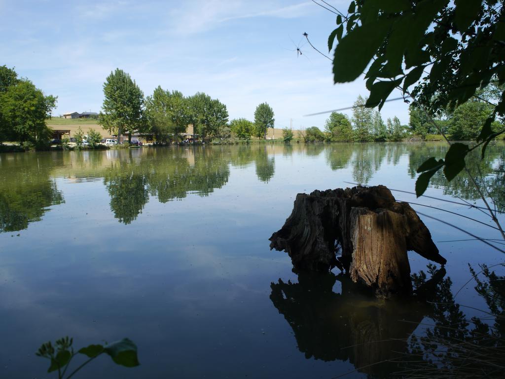 Lac De 캔컨 외부 사진